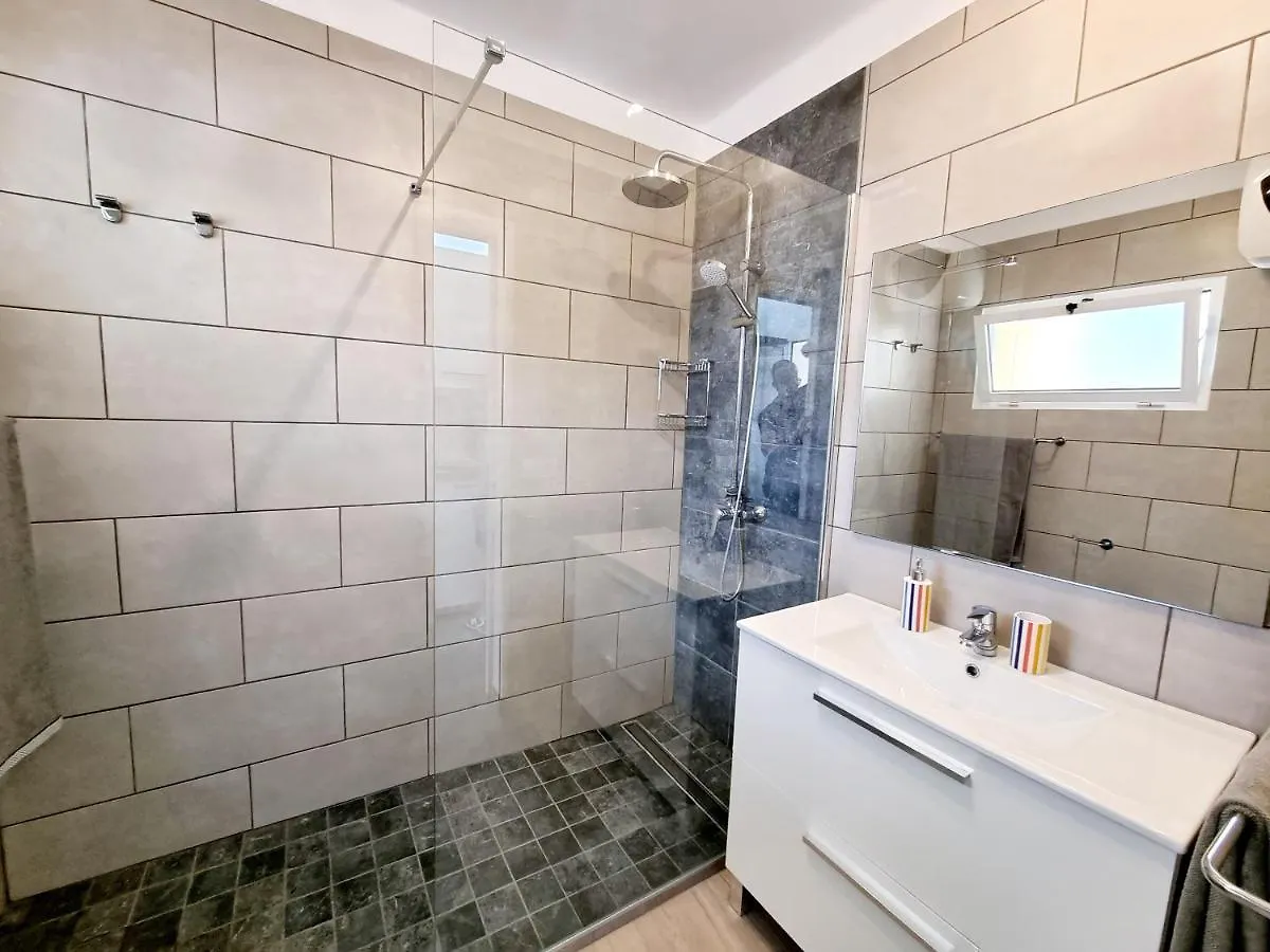 Apartamento Giovanni 09 Playa Roca Costa Teguise